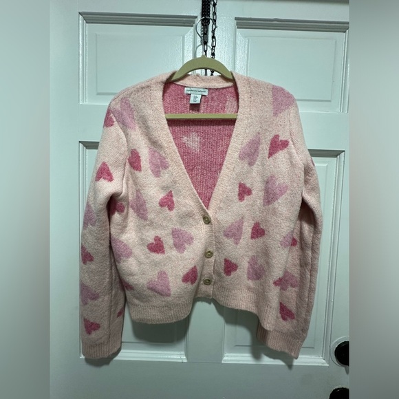 Cupcakes & Cashmere Pastel Pink Heart Valentine Varsity Knit Cardigan Sweater M - Picture 2 of 7